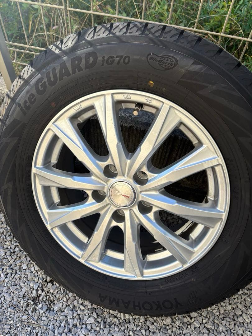 Yokohamaタイヤ スタッドレス 30系後期アルファード Yokohamaタイヤ スタッドレス 30系後期アルファード