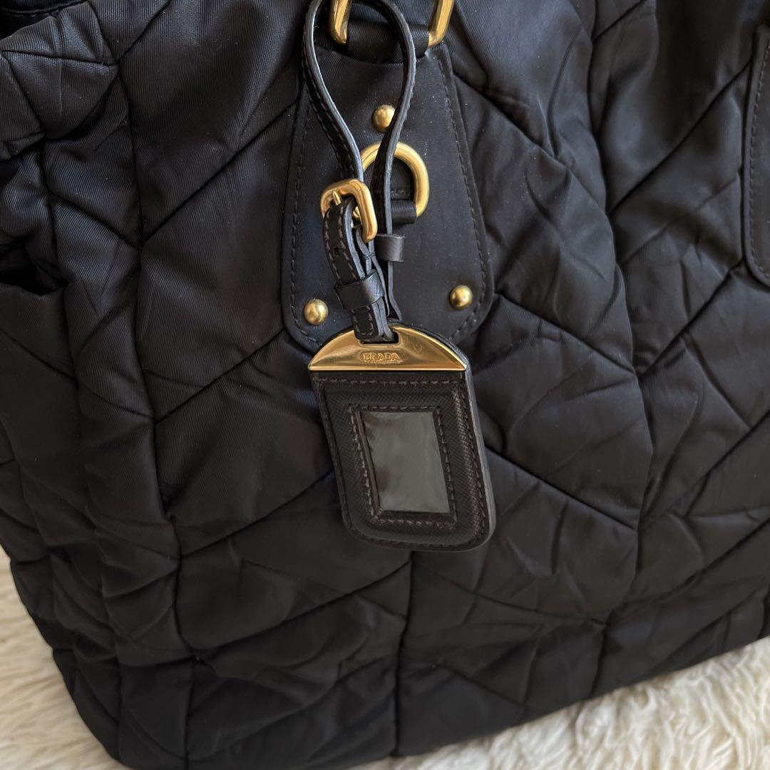 極美品✨PRADA ショルダーバッグ　2WAY キルティング　トートバッグ　黒