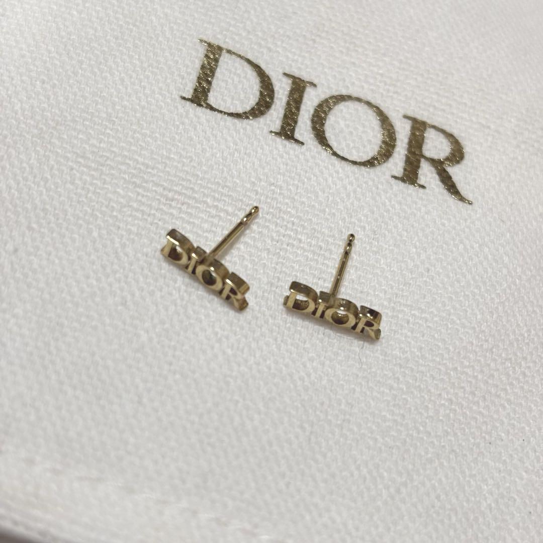 【美品】DIOR ピアス　ディオール　レディース　ロゴ　ゴールド【正規品】