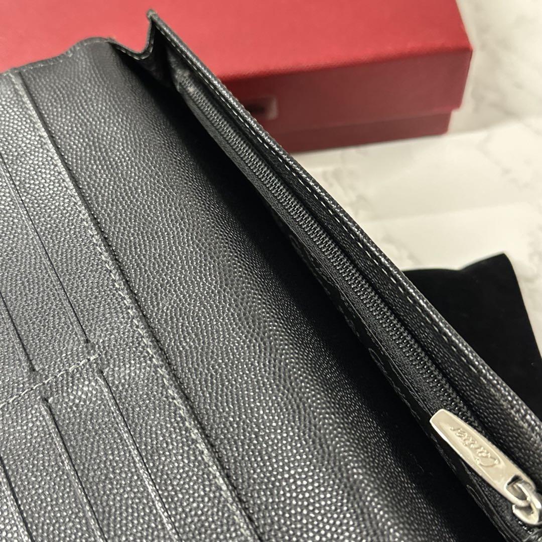 新品同様‼️ カルティエ　Cartier サントス　財布　二つ折り　長財布
