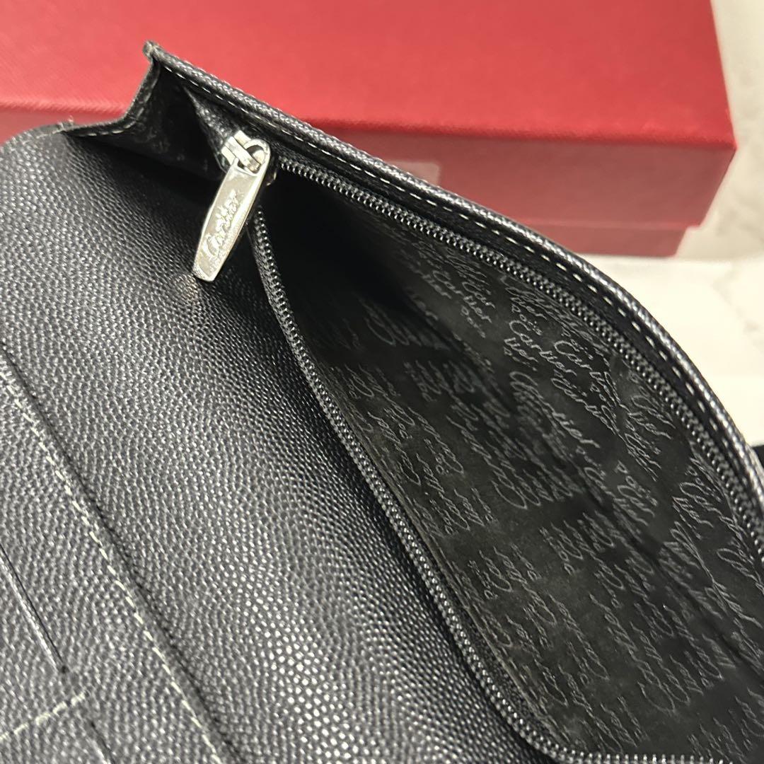 新品同様‼️ カルティエ　Cartier サントス　財布　二つ折り　長財布