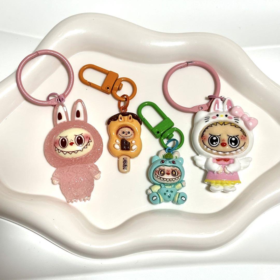 キーホルダー・アクリルキーホルダー LABUBU energy LOVE ファッション POPMART energy｜Yahoo into Big ラブブ labubu