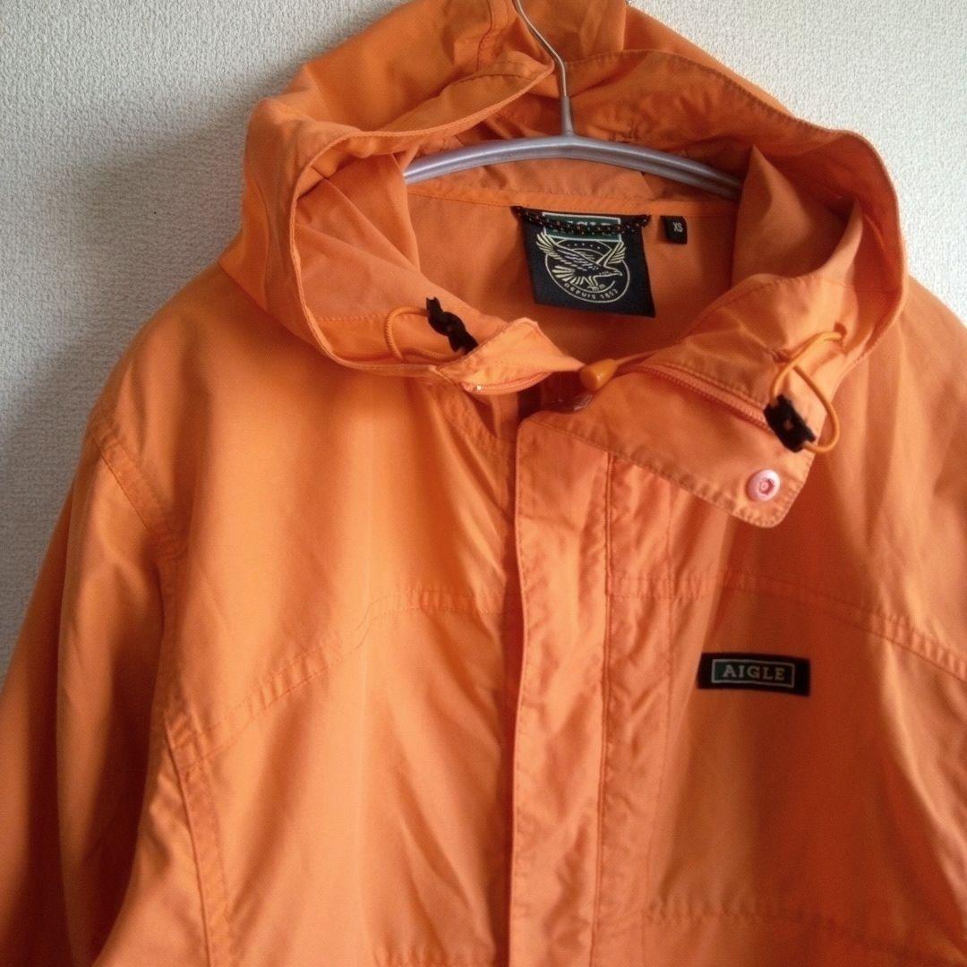 新品未使用　タグ付き　AIGLE　エーグル　ナイロンジャケット　XSサイズ AIGLE エーグル ナイロンジャケット XSサイズ EASY PACKオレンジ