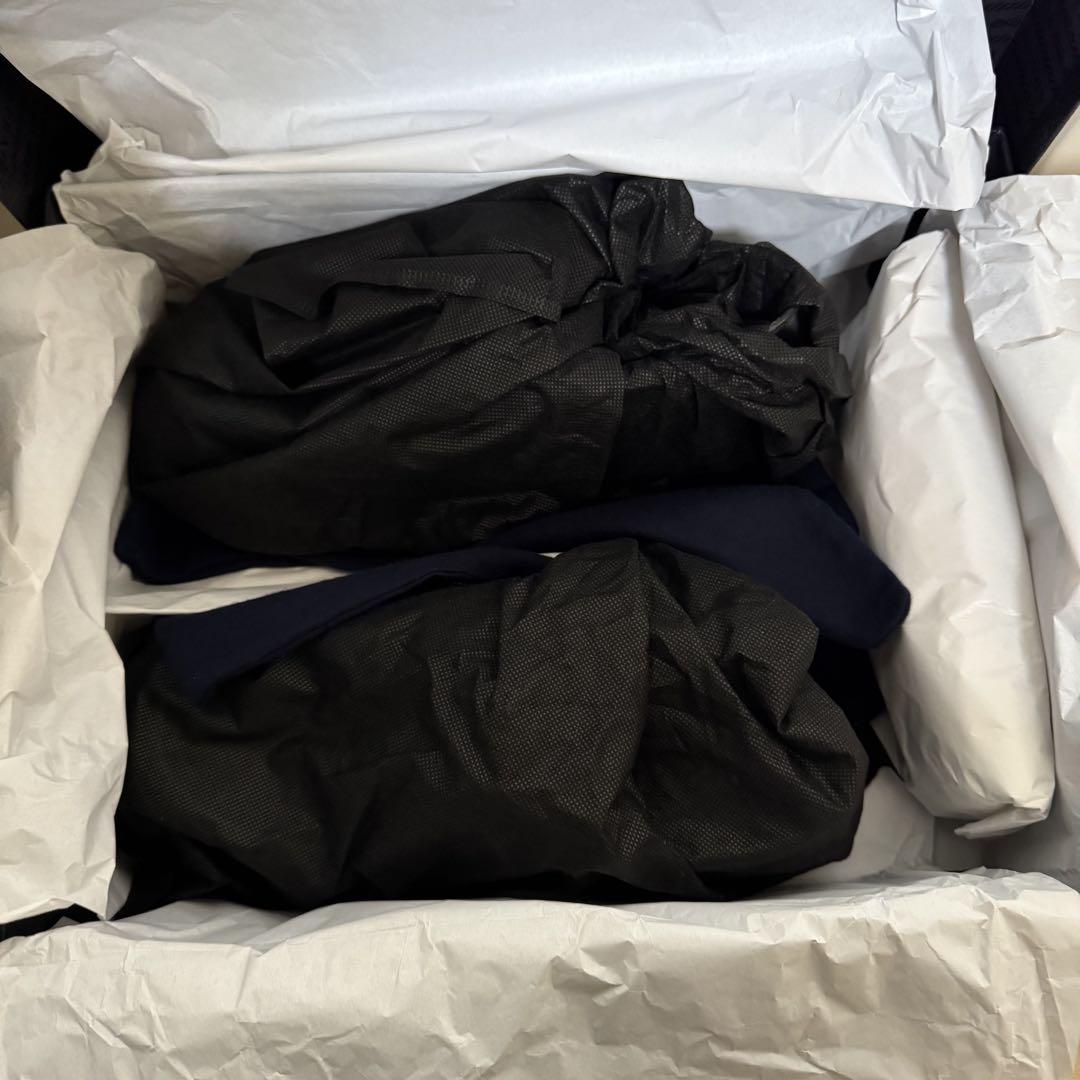 PRADA ブラックレザー ローファー 7.5