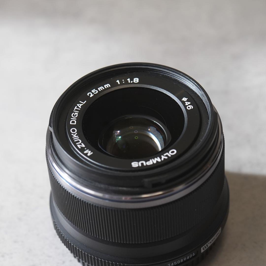 OLYMPUS オリンパス M.ZUIKO DIGITAL 25mm F1.8