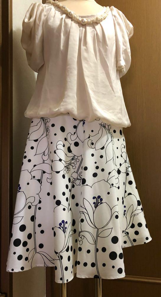 レッド系,M超人気新品新品✨アプワイザーリッシェ✨カラーフレア ...