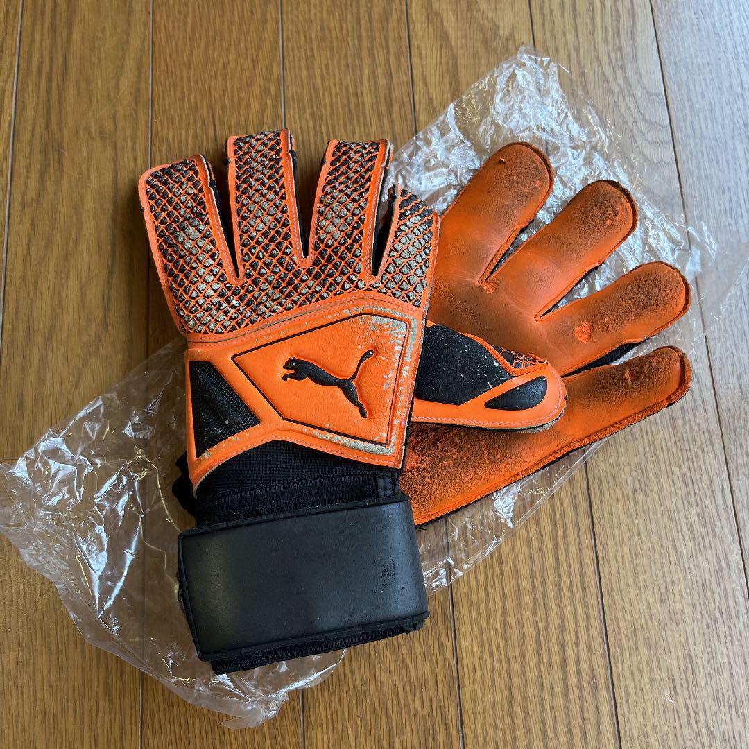 1950円 【今日の超目玉】 プーマ 2018 puma フューチャー GRIP GK キーパーグローブ 手袋