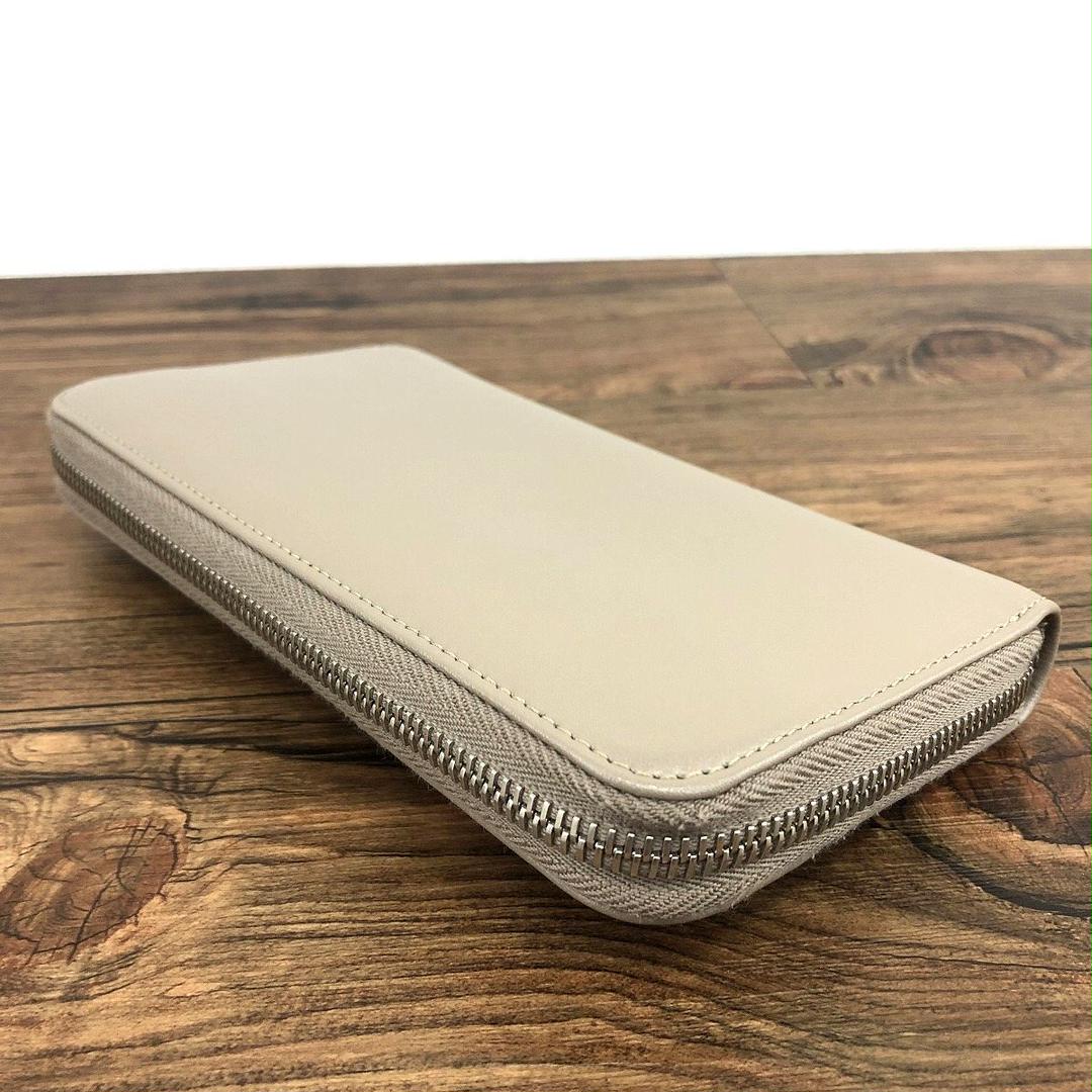送料込み！ 極美品 FENDI ジップウォレット バイザウェイ 327