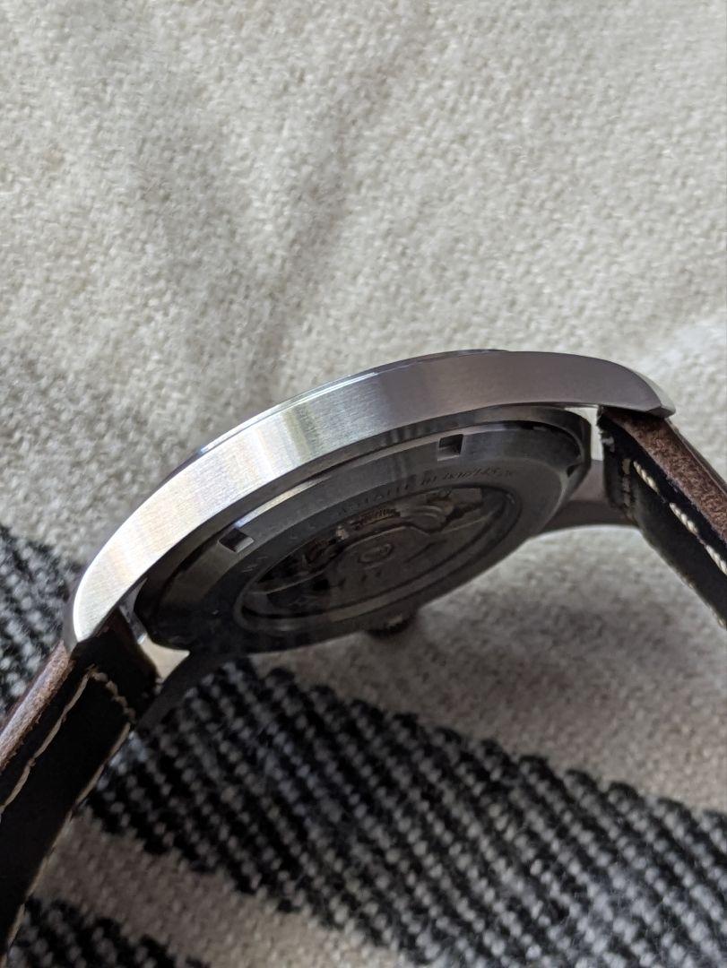 オート 42mm