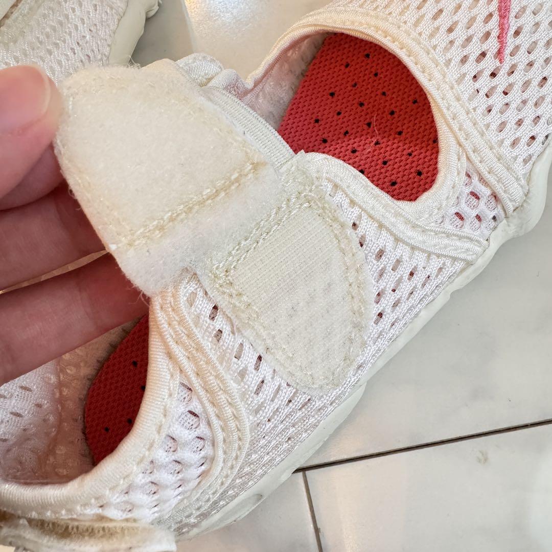 【18cm】美品　Nike リフト　ホワイト　ピンク