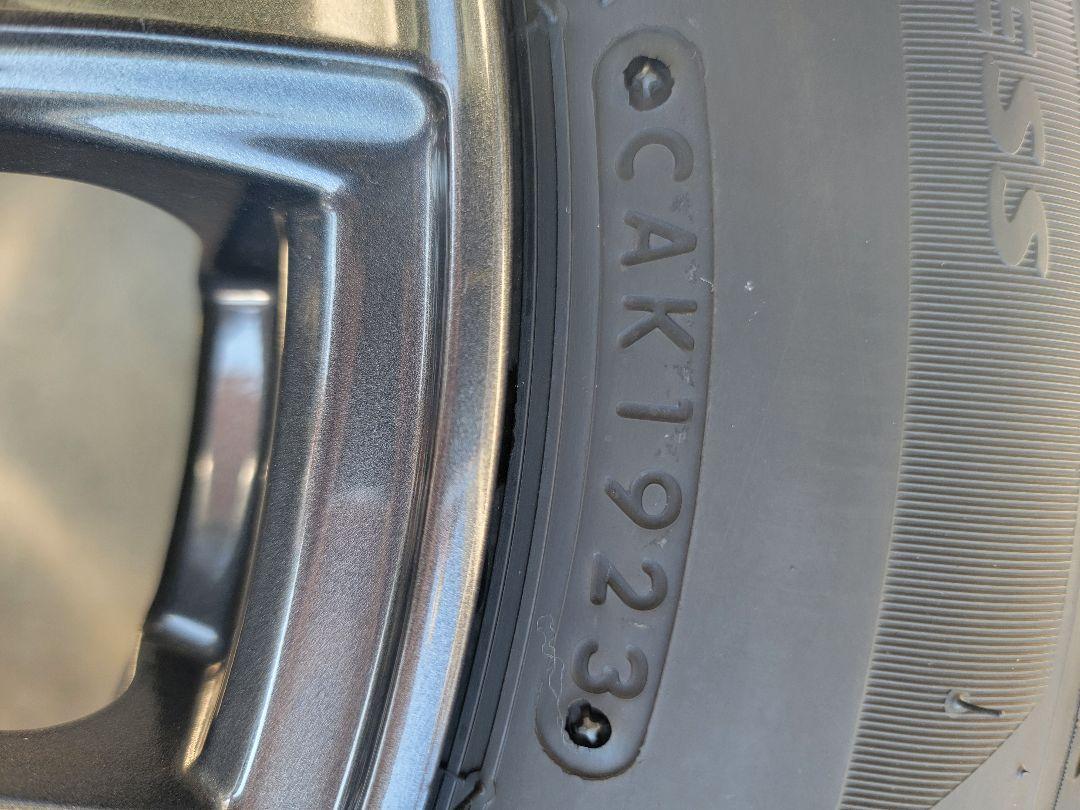 スタッドレスタイヤ 165/65R14 VRX2 ホイールセット