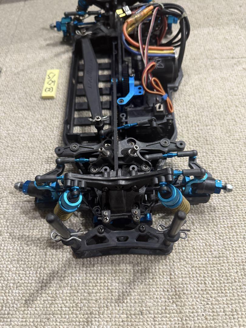 【2】TAMIYA 旧車　シャーシ　当時物　ラジコン　車