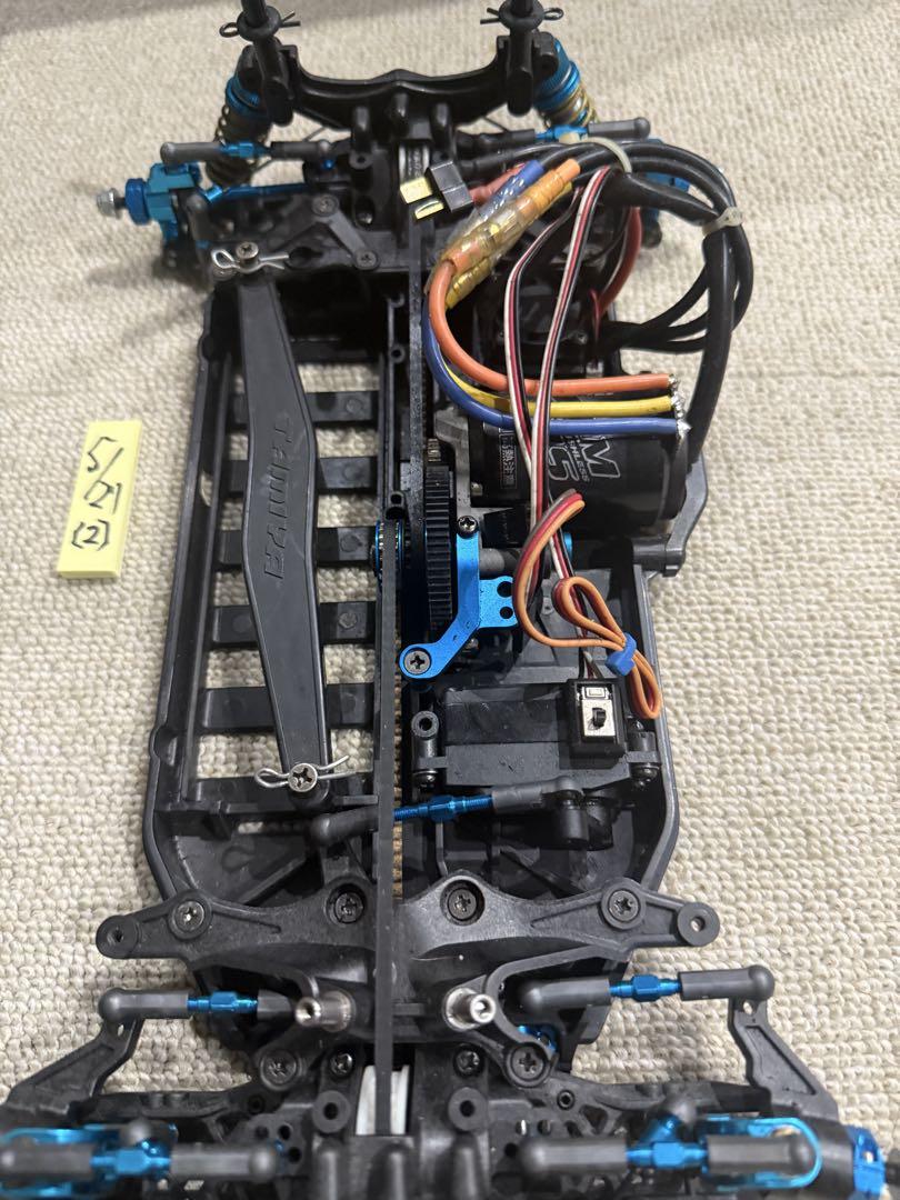【2】TAMIYA 旧車　シャーシ　当時物　ラジコン　車