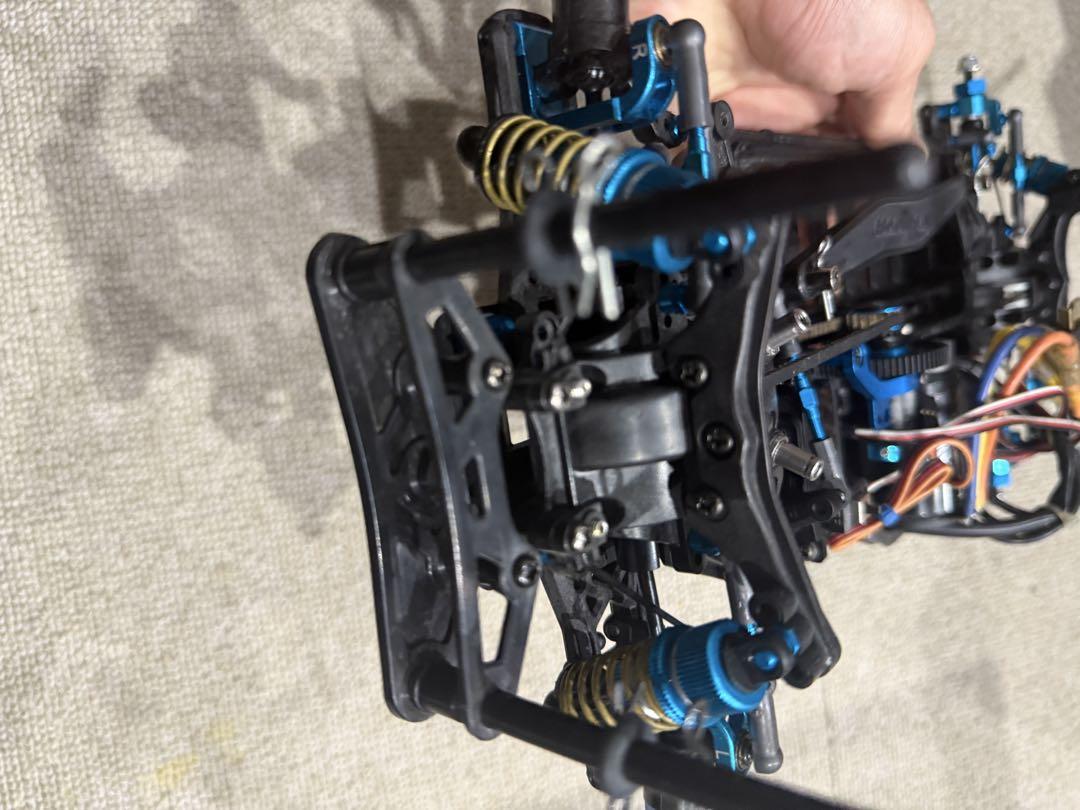 【2】TAMIYA 旧車　シャーシ　当時物　ラジコン　車