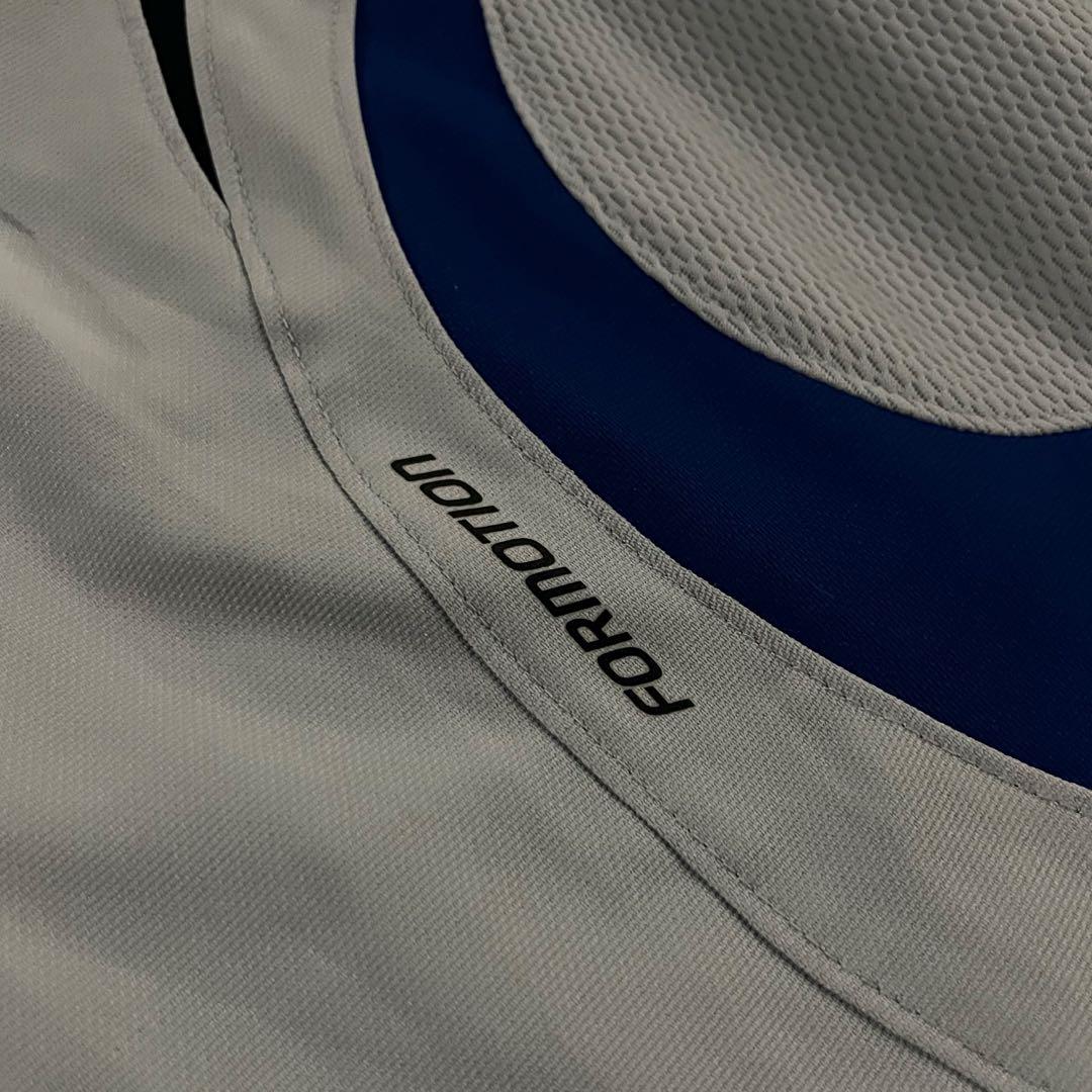 00’s Y2K archive cyber adidas テック系 ロンT