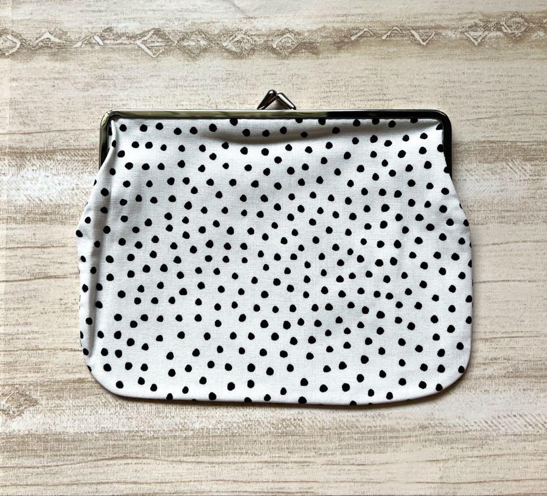 ◆新品未使用◆マリメッコ　marimekko がま口　ポーチ　ラスト1点