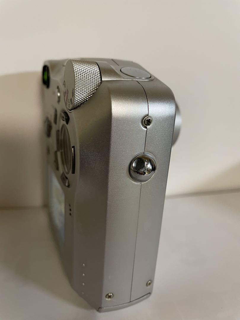 Fujifilm FinePix 6800Z デジタルカメラ