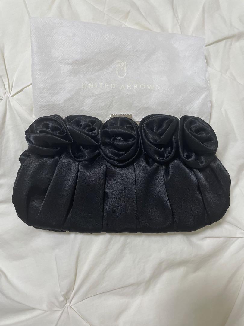 UNITED ARROWS 黒 サテン パーティーバッグ UNITED ARROWS 黒 サテン パーティーバッグ