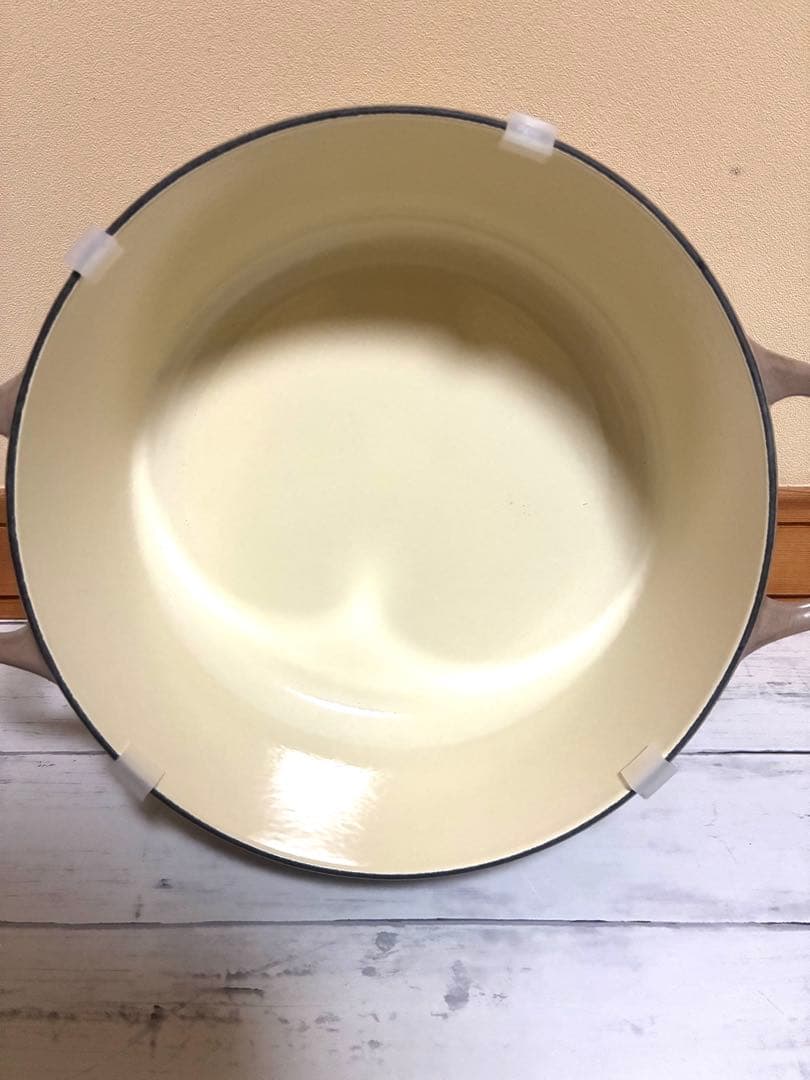 ラウンドキャセロール