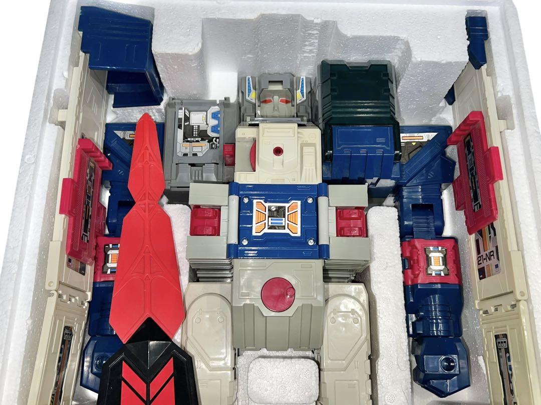 フォートレス・マキシマス 復刻版　トランスフォーマー