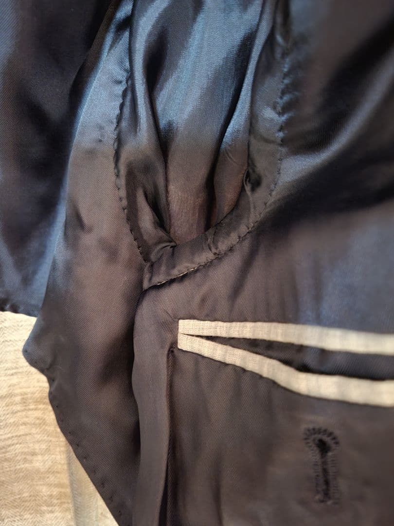 正規品 ブルネロクチネリ スーツ セットアップ 46/S-M リネン100% 麻 正規品 ブルネロクチネリ スーツ セットアップ 46/S-M リネン100% 麻