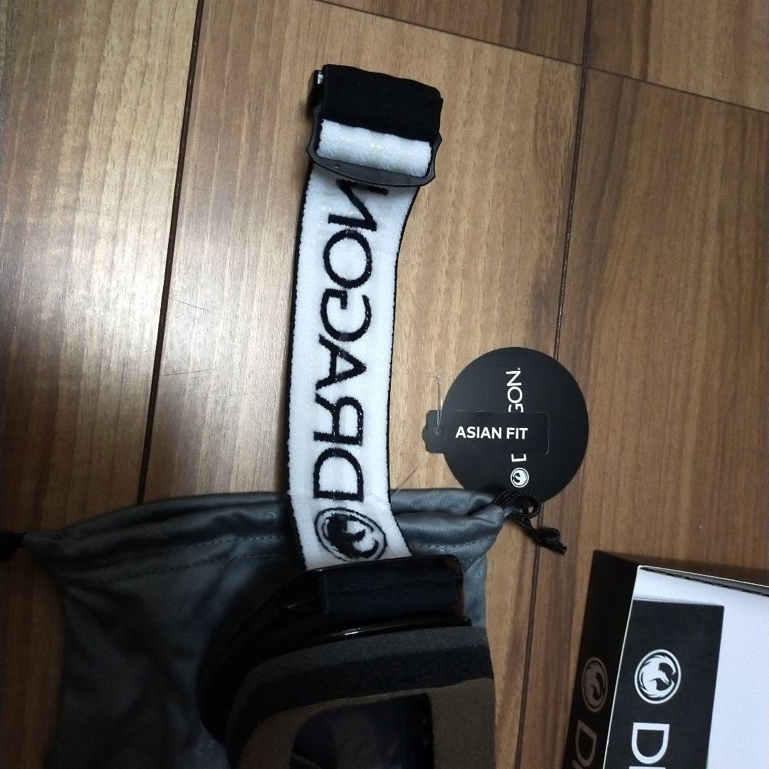☆新品・未使用☆　DRAGON スキーゴーグル 青レンズ 収納袋付き