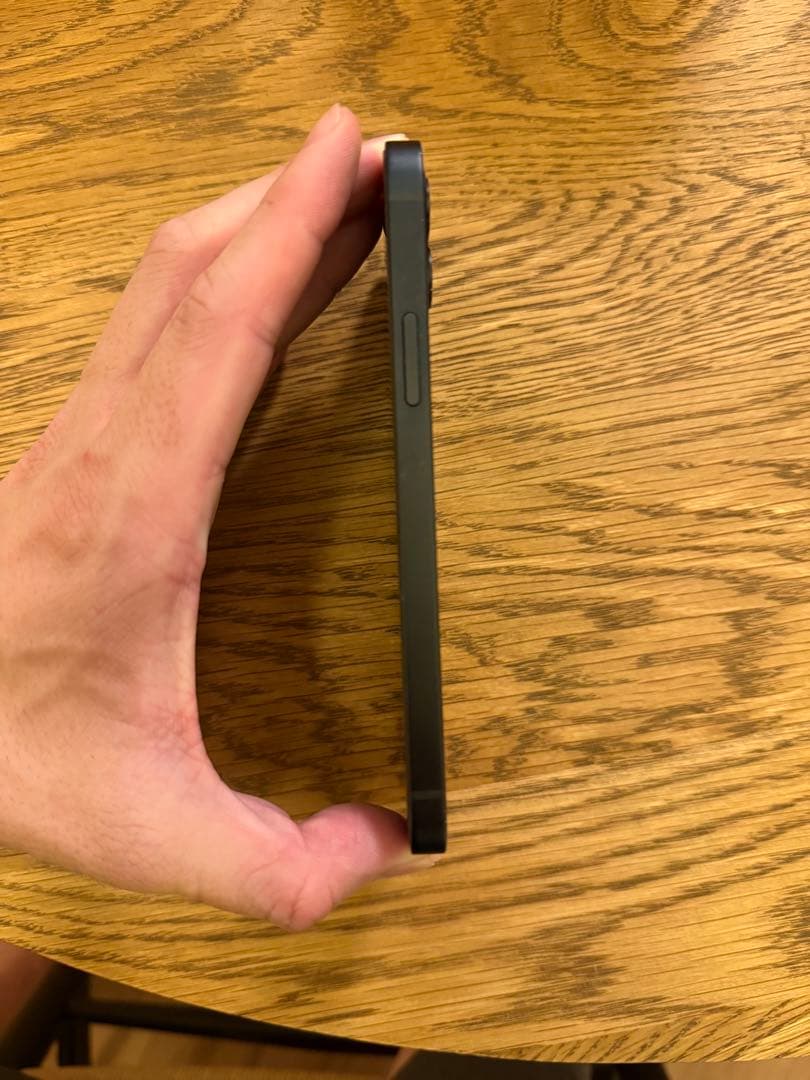 Apple iPhone 12 ブラック 本体