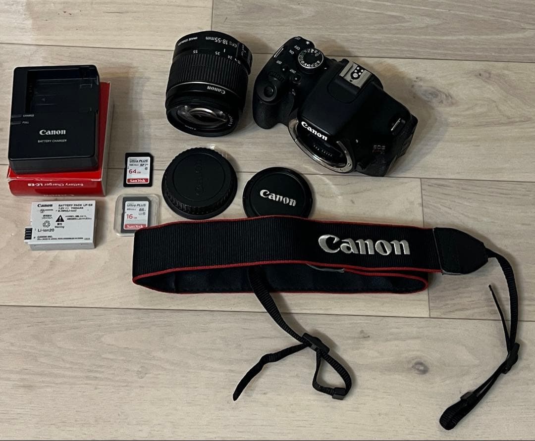 Canon EOS kiss X5 デジタル一眼レフカメラ