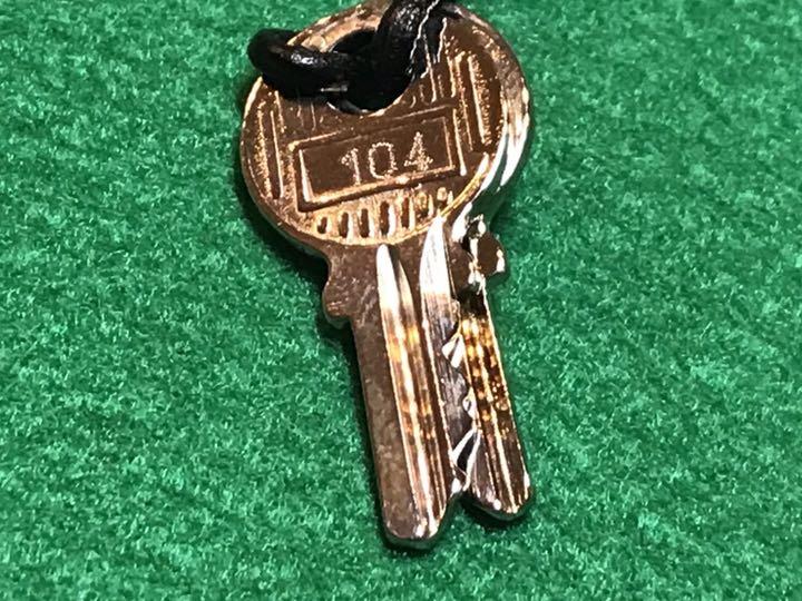 2699円 少し豊富な贈り物 HERMES パドロック 南京錠 カデナ エルメス 研磨磨き済み 104 2699円 少し豊富な贈り物 HERMES パドロック 南京錠 カデナ エルメス 研磨磨き済み 104
