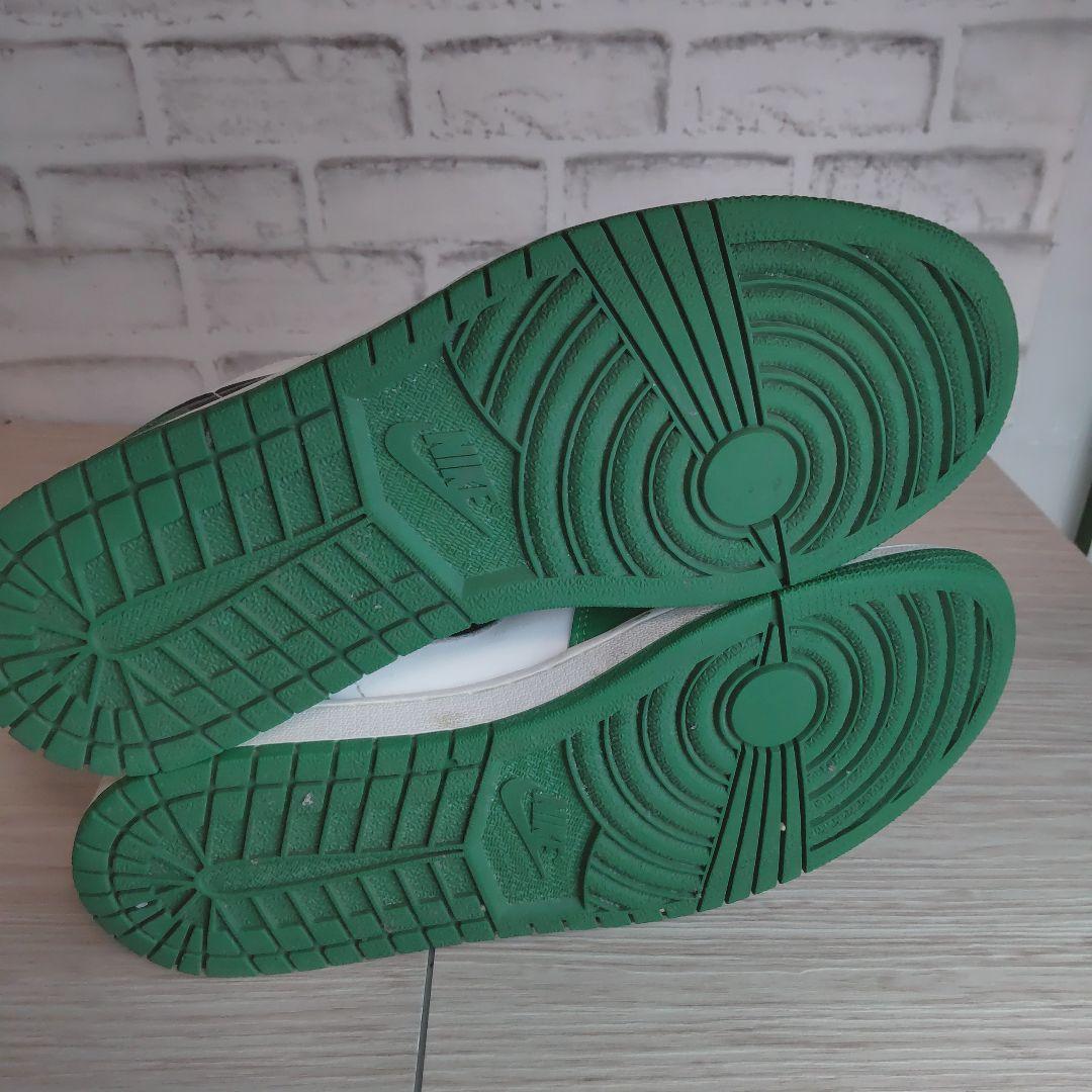 AIR JORDAN