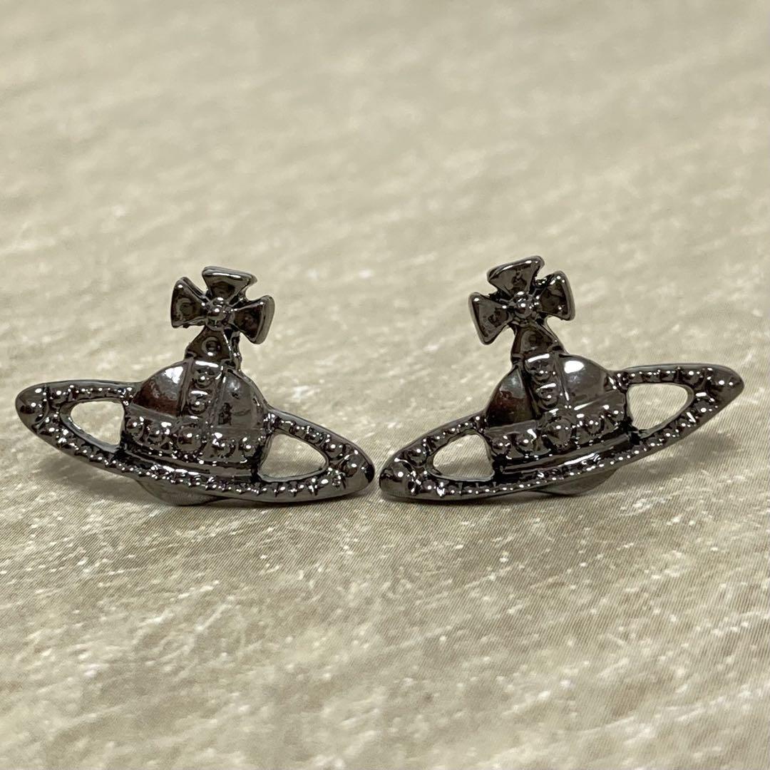 数量限定価格!! Vivienne Westwood｜ミニオーブピアス メルカリ - ガンメタ アクセサリー