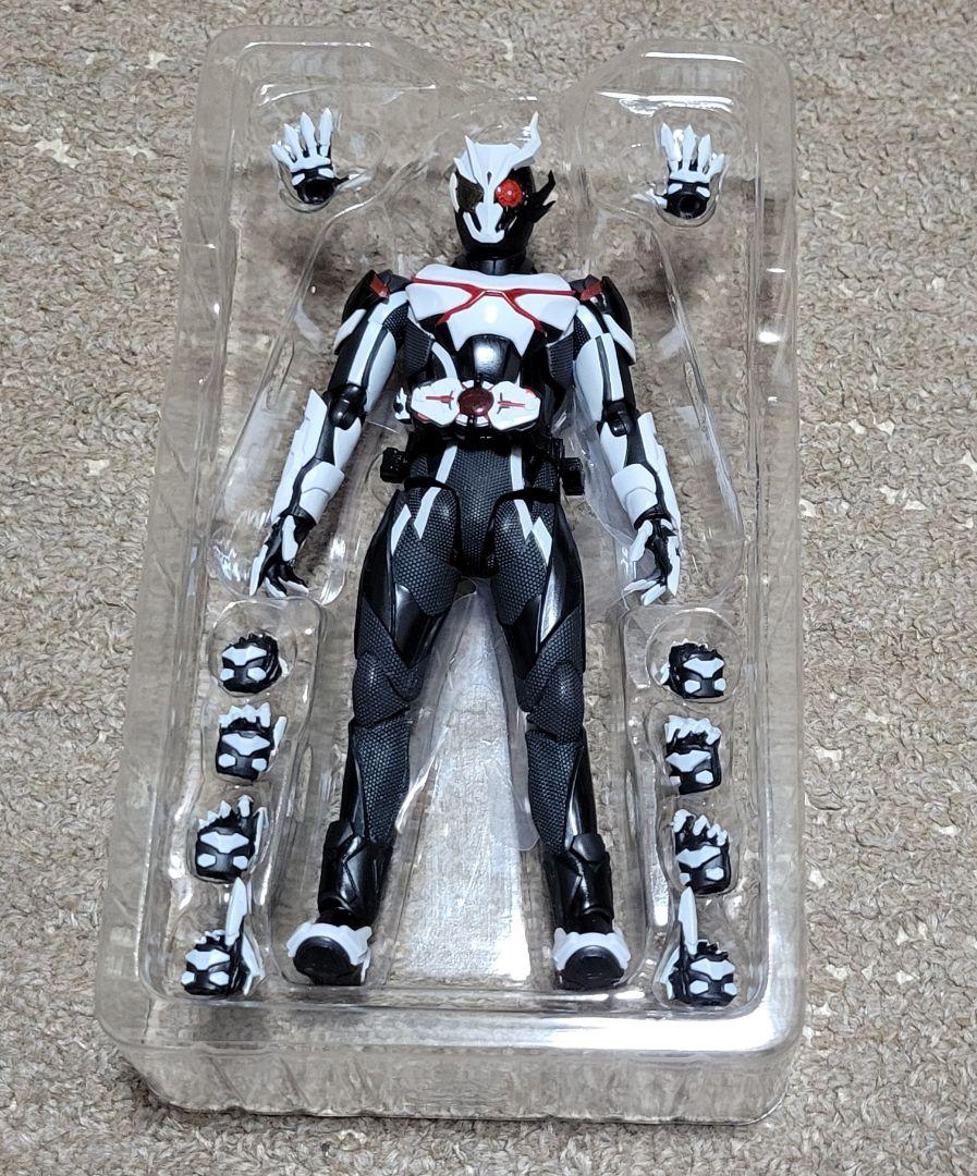 S.H.フィギュアーツ 仮面ライダーアークワン