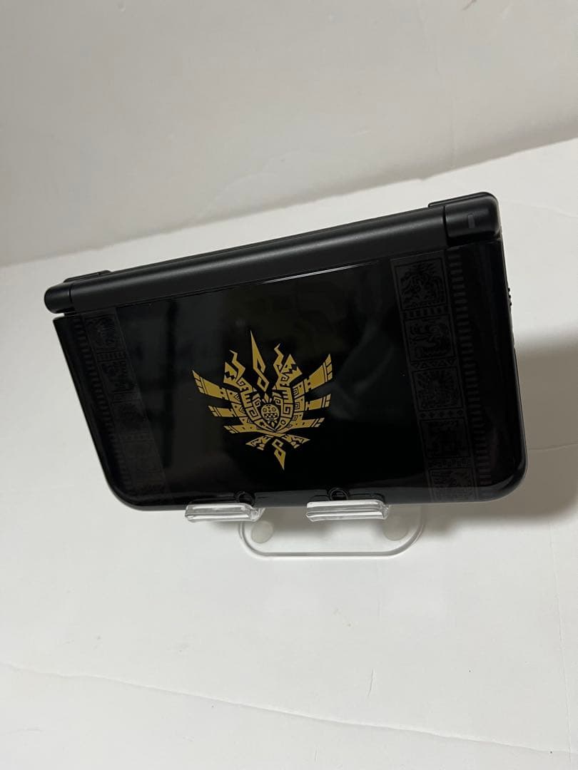 本体 ゴアマガラ