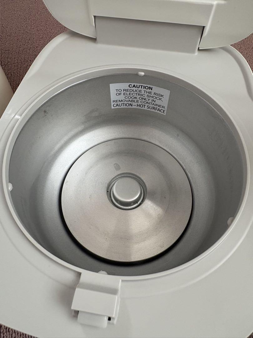 値下げ可】TOSHIBA 東芝 炊飯器 3合 海外用 アメリカ