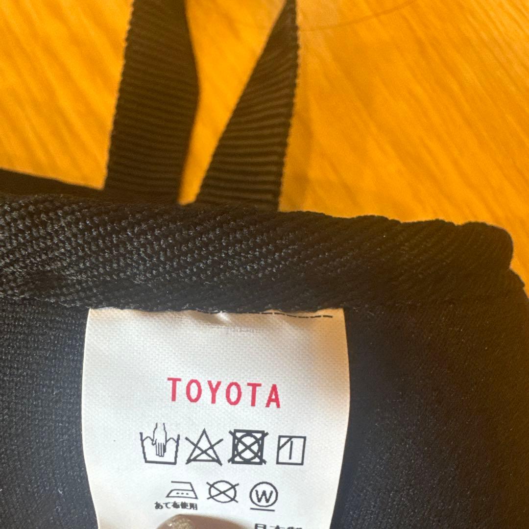 リアラゲッジマットTOYOTA