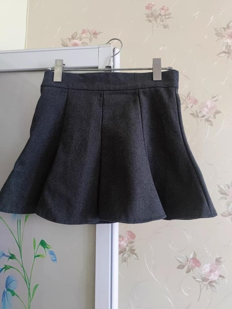 ダークグレー プリーツスカート ウール混合