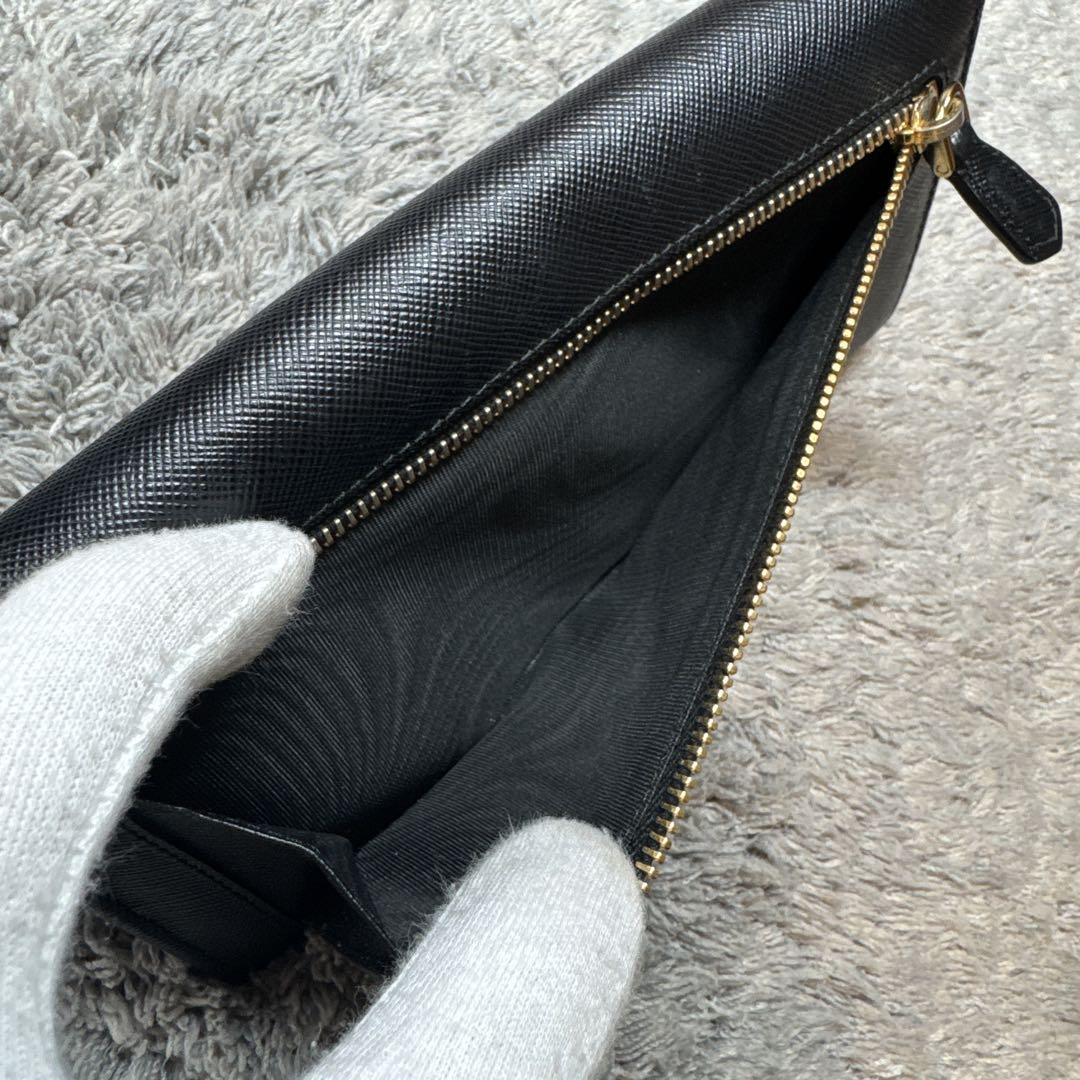 PRADA プラダ 長財布 サフィアーノ ブラック ゴールドロゴ