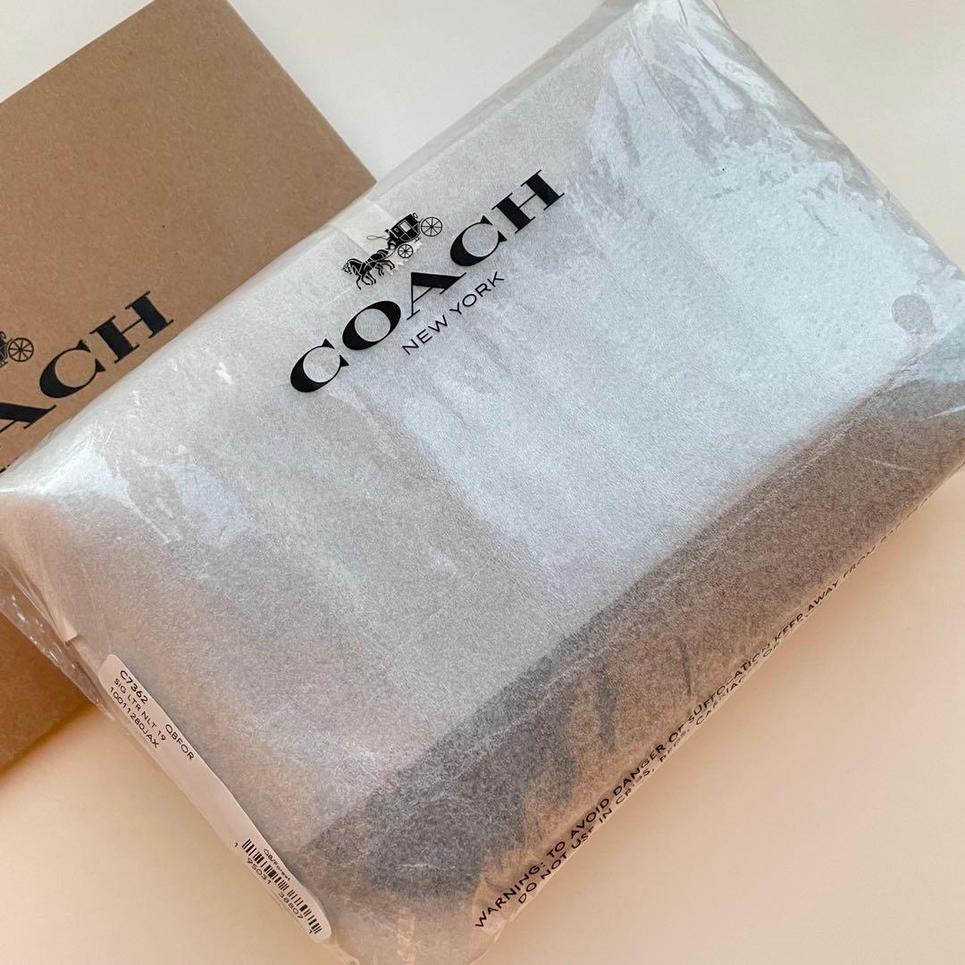 COACH コーチ ショルダーバッグ長財布 シグネチャーエンボス グリーン 緑色 COACH コーチ ショルダーバッグ長財布 シグネチャーエンボス グリーン 緑色