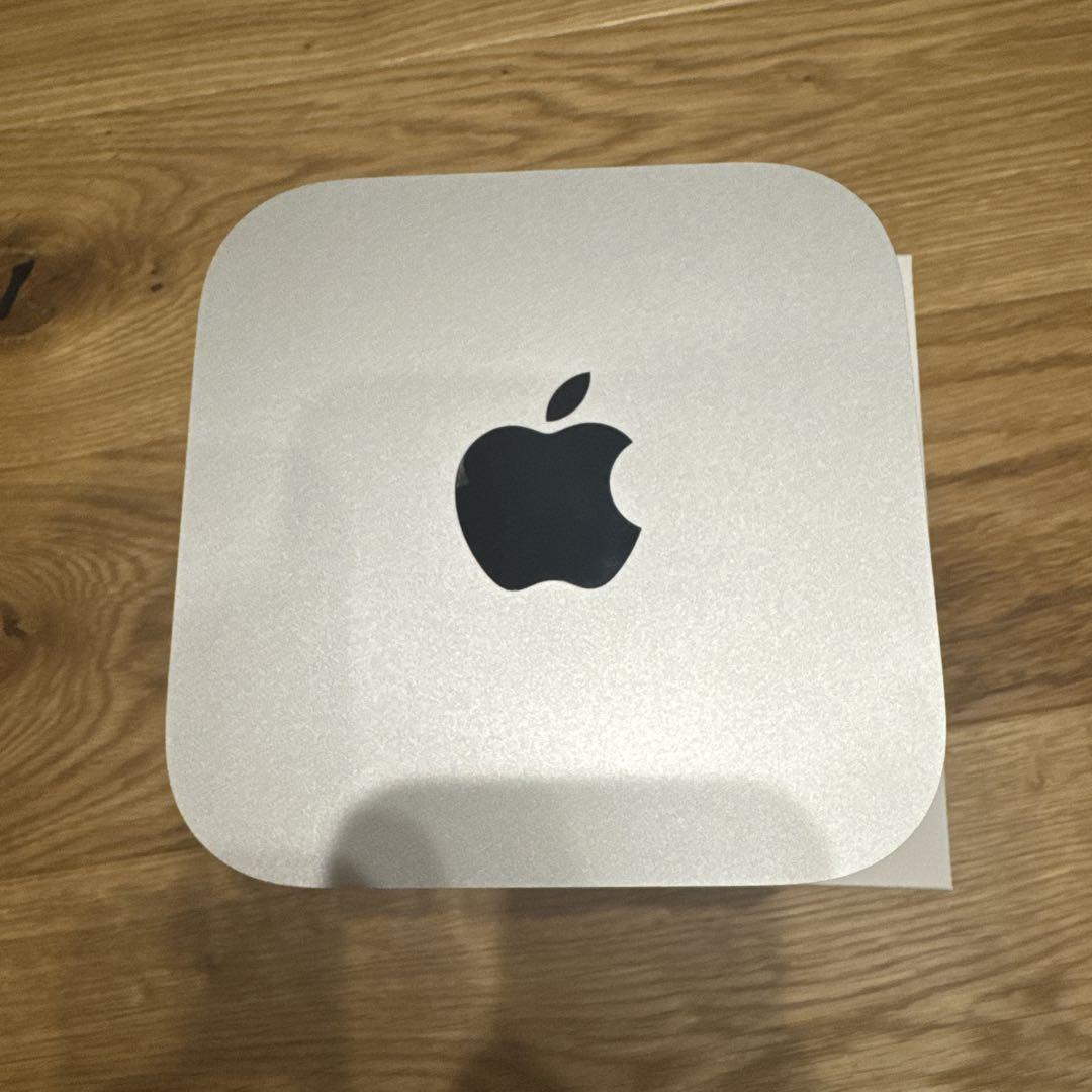 Apple Mac mini M4 (256GB SSD, 16GBメモリ)