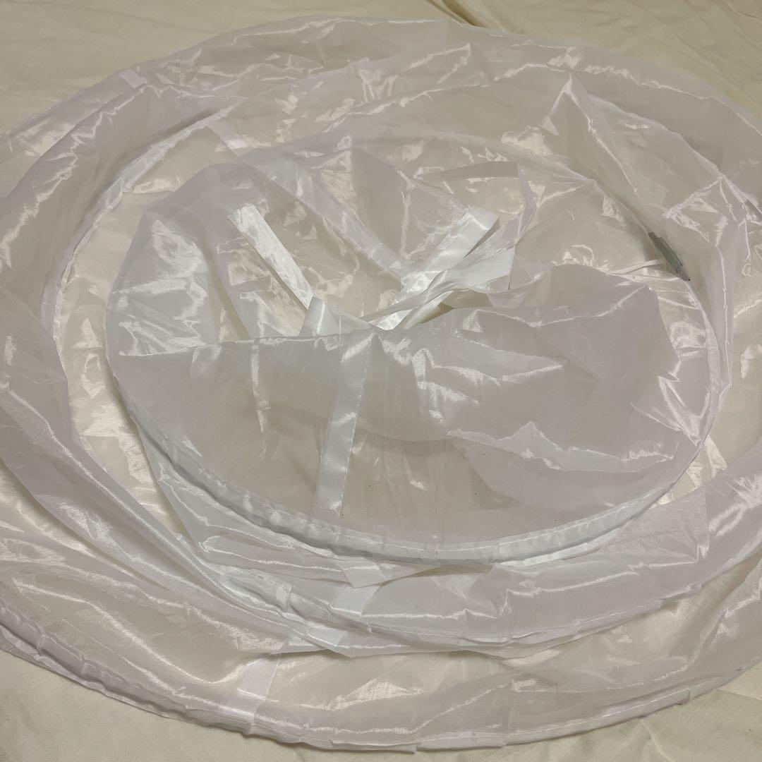 【値下げ中‼️】シルバーの煌びやかなオフショルドレス✨リボン　ウエディングドレス