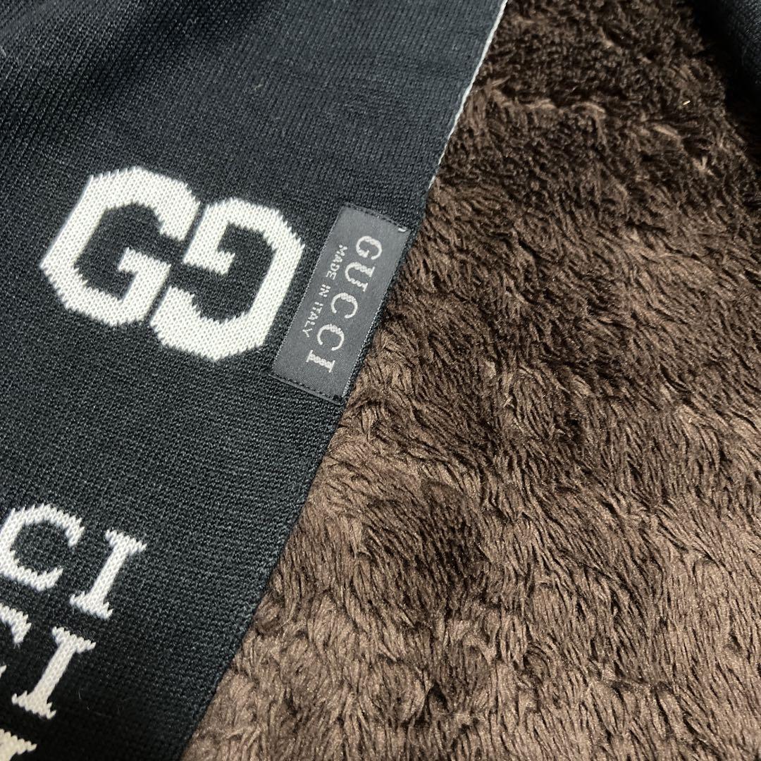 GUCCIマフラーリバーシブル GUCCIマフラー リバーシブル 黒、白