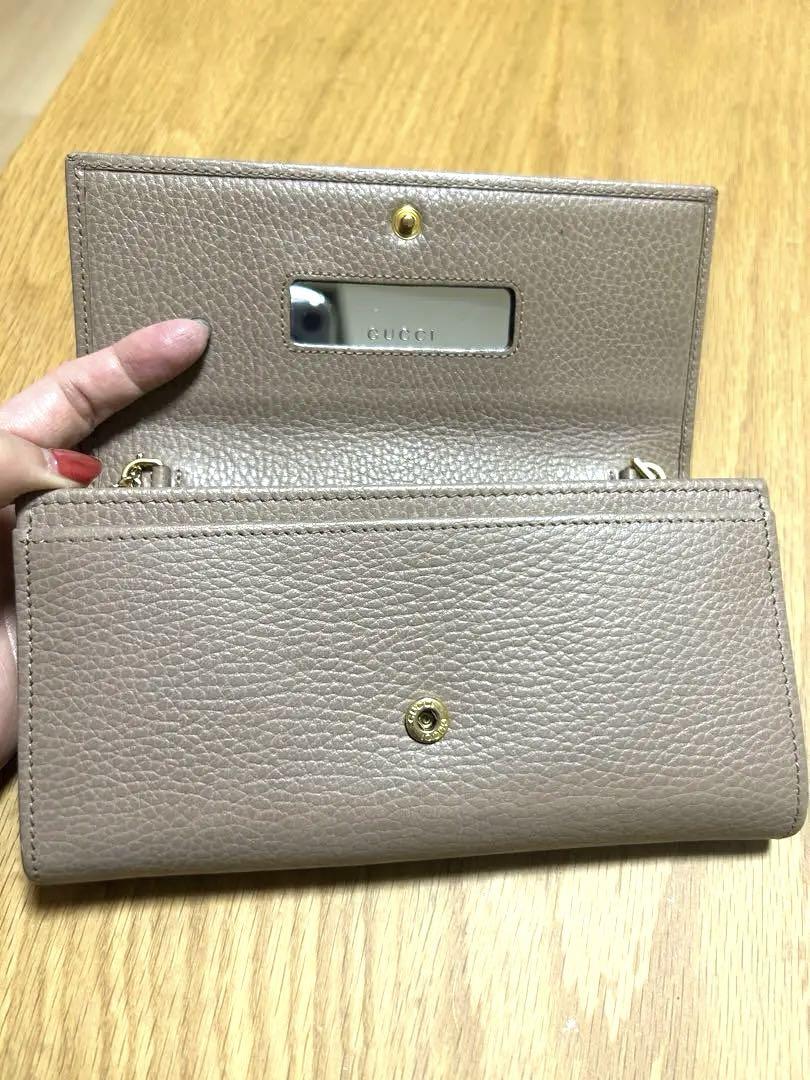 GUCCI マーモント　チェーンウォレット　ピンクベージュ