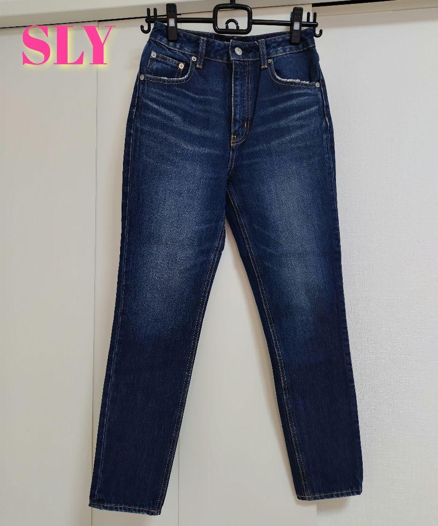 SLY ジーンズ　デニム　パンツ　スキニー　細身デニム　レディース　カジュアル