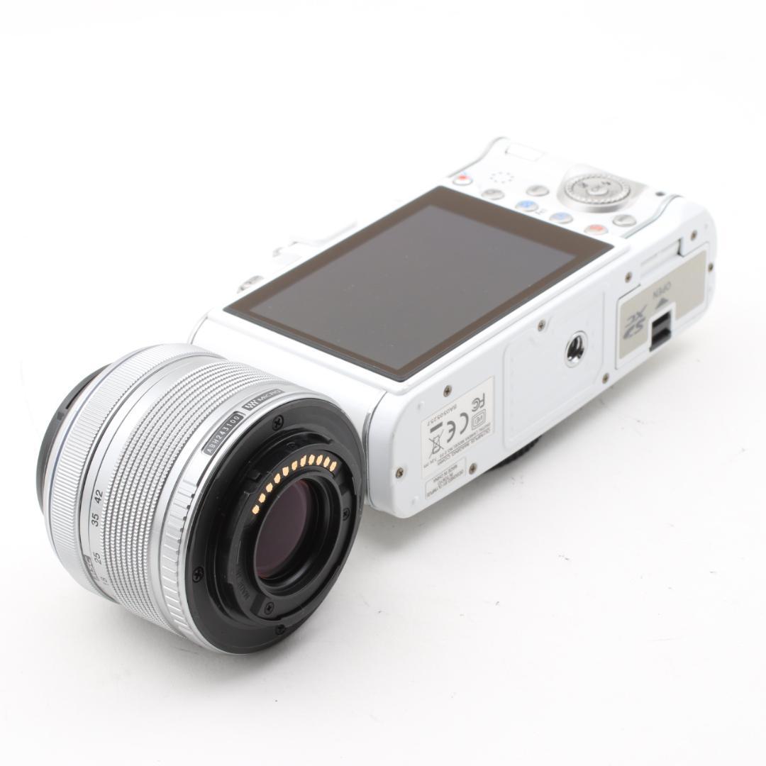 ○訳あり　OLYMPUS PEN E-P3 レンズキット ホワイト