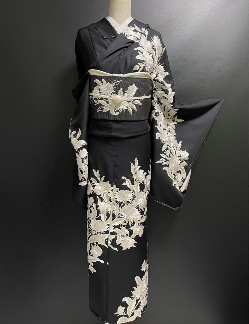 お仕立て+京の名匠 豪華絢爛総手刺繍訪問着【尾峨佐染繍◇月下 お仕立て+京の名匠 豪華絢爛総手刺繍訪問着【尾峨佐染繍◇月下