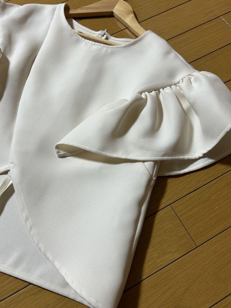 maison de Dolce. メゾンドドルチェ　フィオーレトップス