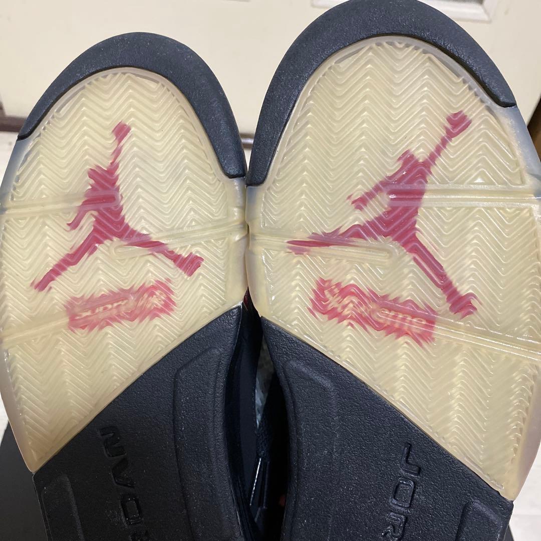 ナイキ エアジョーダン5 レトロ シュプリーム ブラック 