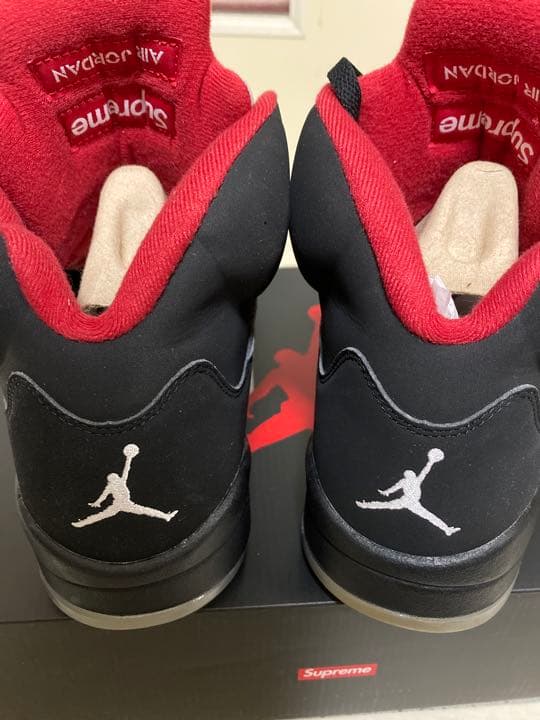 ナイキ エアジョーダン5 レトロ シュプリーム ブラック 