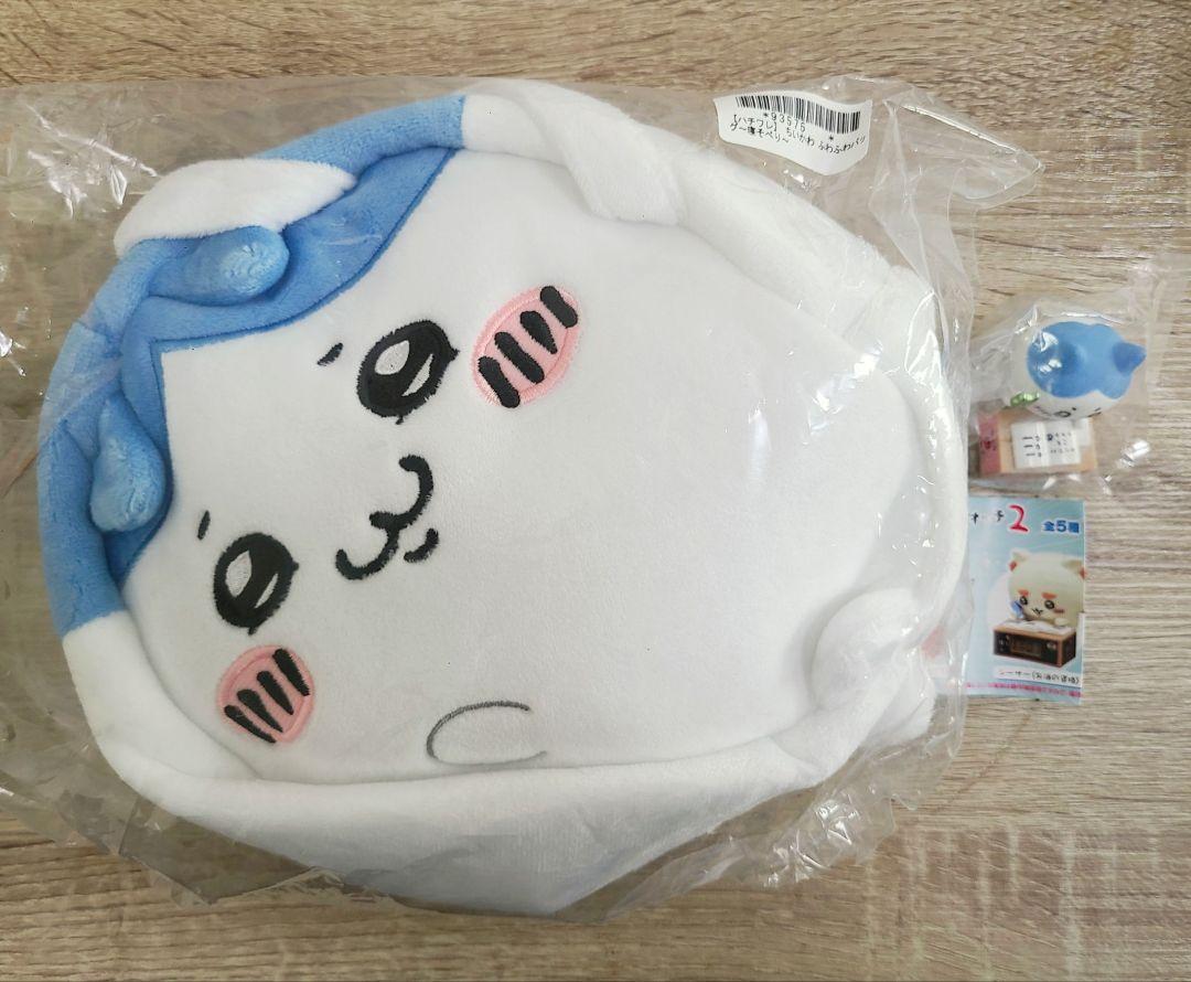 ハチワレ ふわふわバッグ寝そべり＆ダンボールウォッチ2