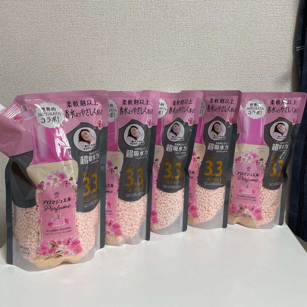 レノア アロマジュエルPerfume ブルーミングブロッサムの香り 1410mlLENOR